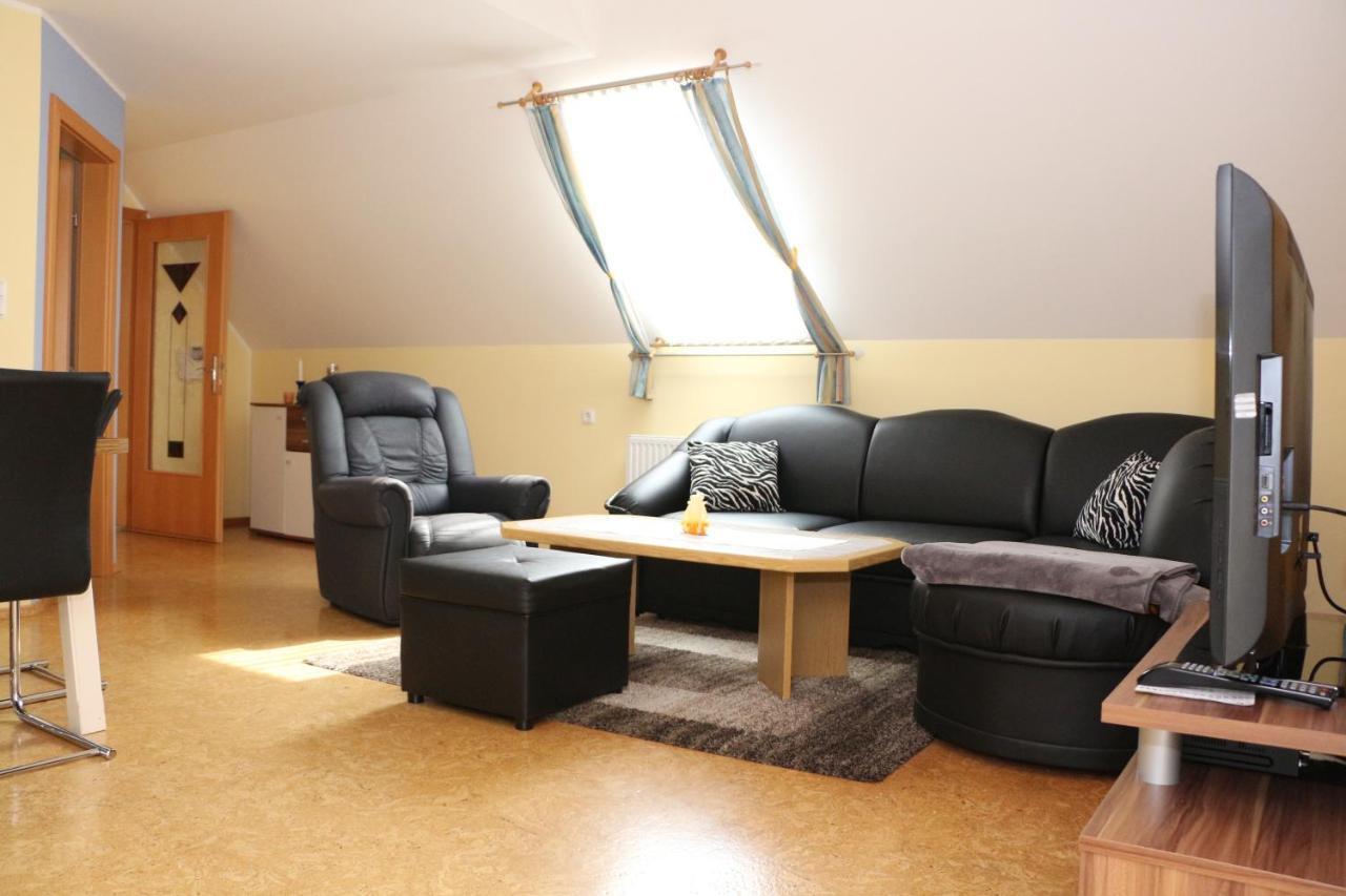 Ferienwohnung Moni Geiseldorf Zewnętrze zdjęcie